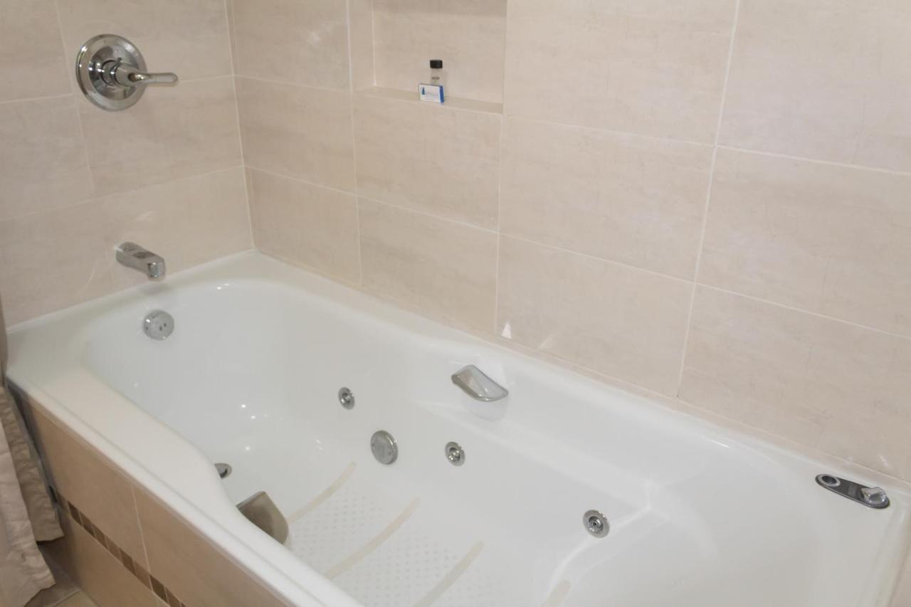 Hotel Novalux アンバート エクステリア 写真